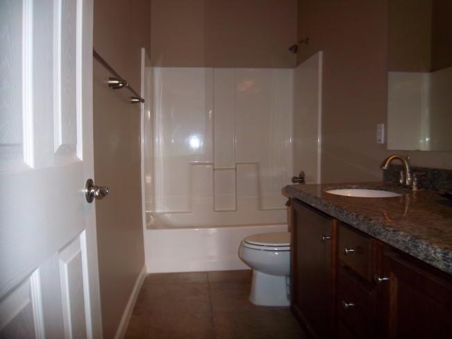 15430 N 25th ST Master bath