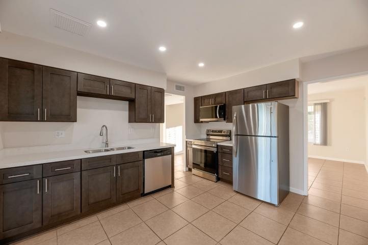 9822 W Silverbell DR Pic (19)_12052025