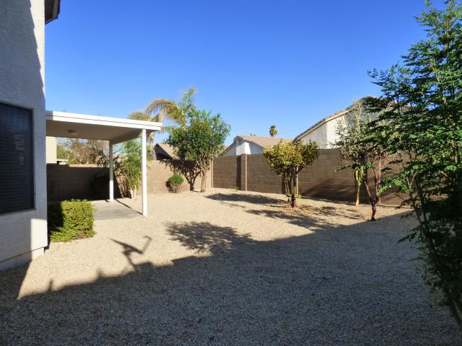 3023 E Captain Dreyfus AVE P1170695_08082023