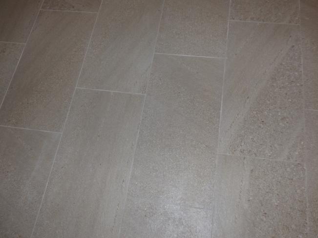 3001 W Elm ST g (beautiful flooring)_07082019