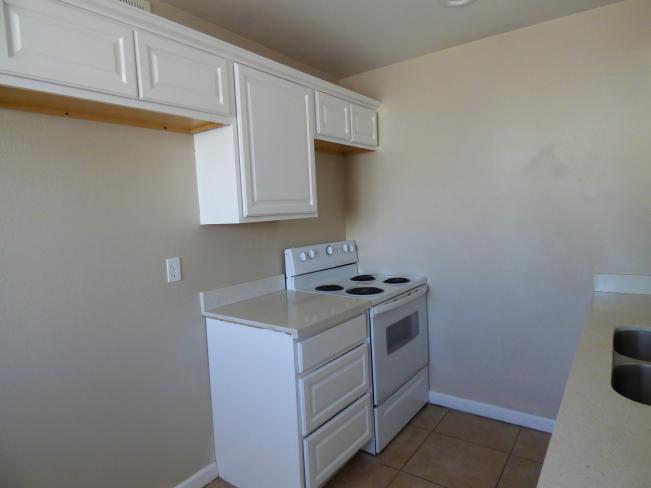 3617 E Earll Dr P1170129_04262023