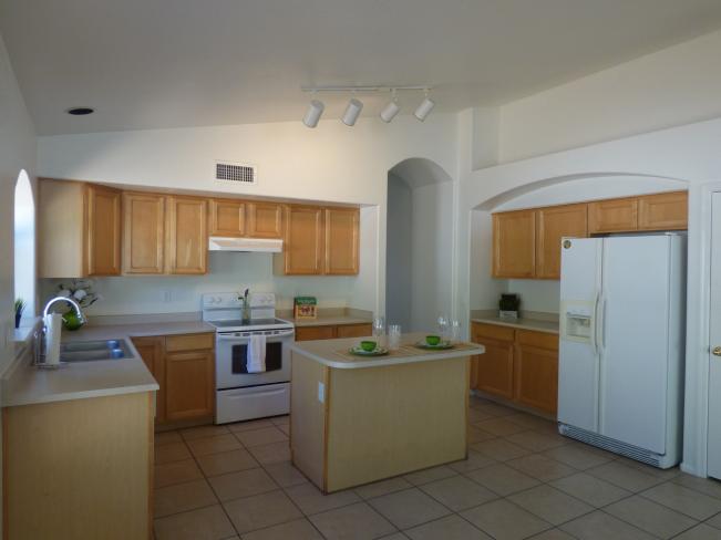10253 W Country Club Trl b1_07092019