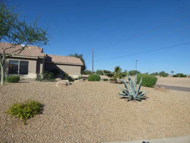 503 W Grovers Ave P1060779_11092018