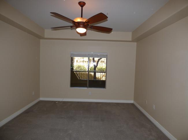 5450 E Deer Valley DR 14_04112019