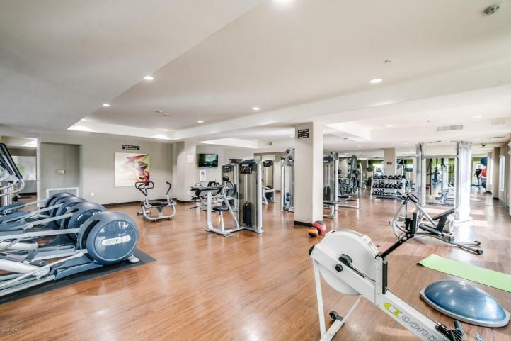5450 E Deer Valley DR 53_04112019