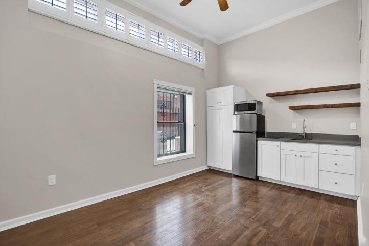 5753 W Glendale AVE P1153538_10272023