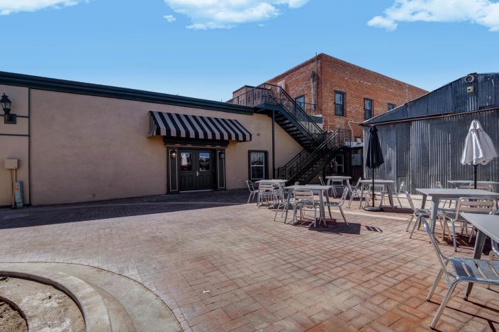 5753 W Glendale AVE P1154113_10272023
