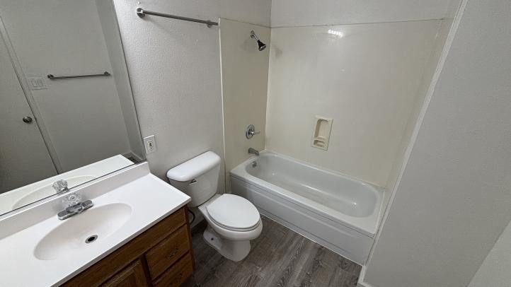 3510 E Ludlow Dr IMG_4312_10142026