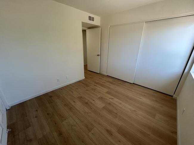 6342 N 47th AVE IMG_4624_08052025 6342 N 47th AVE IMG_4624_08052025