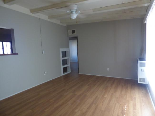 311 S Terry CIR P1040277_05262017