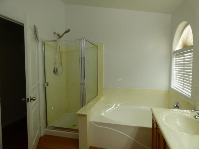 3023 E Captain Dreyfus AVE P1170687_08082023