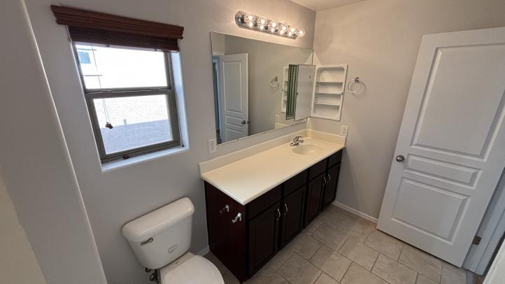 3805 E Santa Fe IMG_2002_12102025