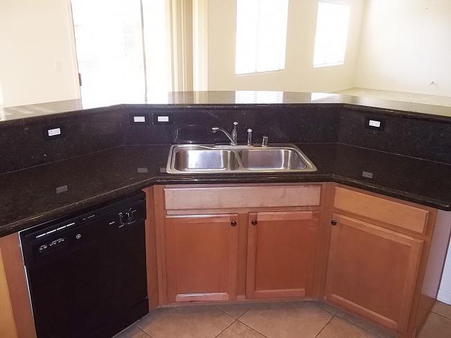 5633 W Carson RD 5633 W_10022014