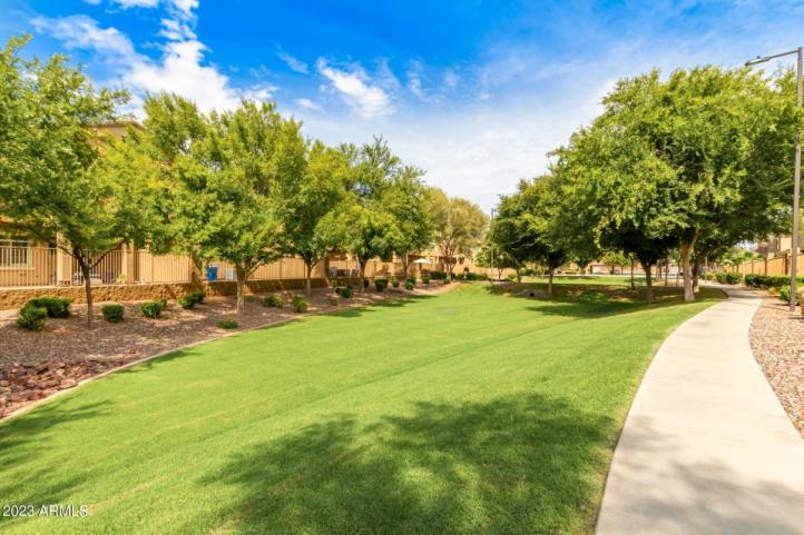 1350 S Greenfield RD 3_10202023