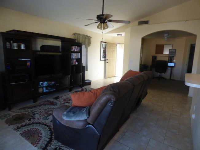 144 W Villa Theresa DR P1060775_11082018