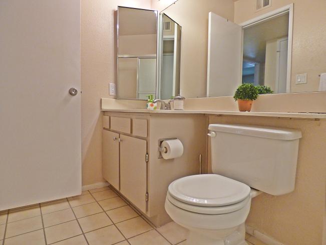 2423 E Beryl AVE P1000990_06222015