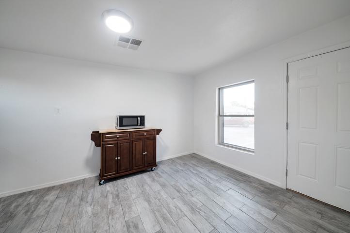 1108 S 33rd AVE Unit 3 (4)_07242022 1108 S 33rd AVE Unit 3 (4)_07242022