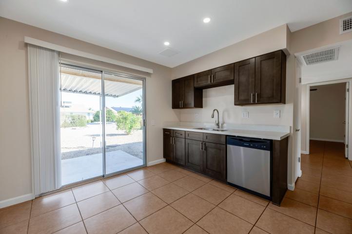 9822 W Silverbell DR Pic (2)_12052025