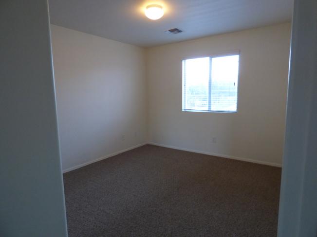 3718 S 53rd DR P1030285_07262016 3718 S 53rd DR P1030285_07262016