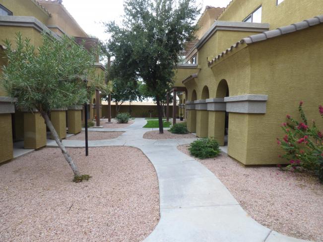 1702 E Bell RD a3_01102020