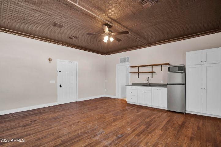 5753 W Glendale AVE 3_09112023