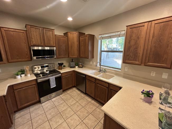 15867 N 74th AVE IMG_9533_07312024