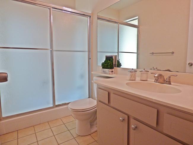 2423 E Beryl AVE P1000991_06222015