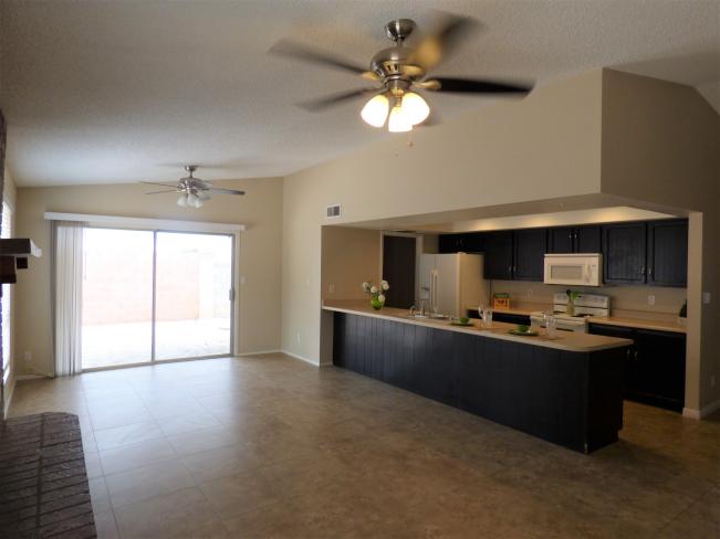641 W Laguna Azul Ave b5_08252020