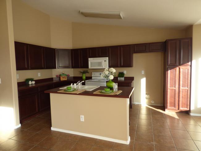 9739 W Riverside AVE 2015-12-29 15_12302015