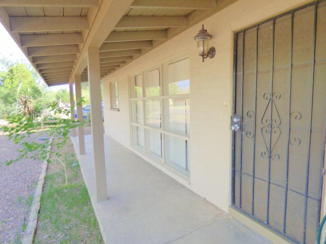 3001 W Elm ST P1000320_04062015