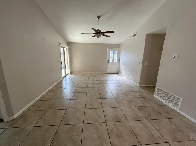 7531 W Taro Ln IMG_4152_06122025 7531 W Taro Ln IMG_4152_06122025