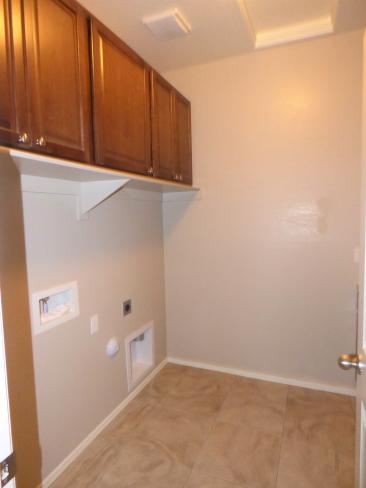 16087 W Jenan Dr g1 (laundry)_10082020 16087 W Jenan Dr g1 (laundry)_10082020