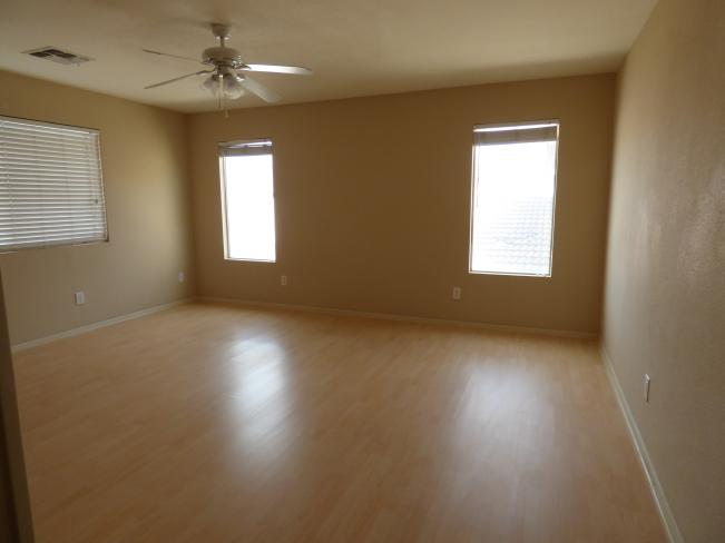 1018 E Chambers ST 2016-03-02 14_03022016