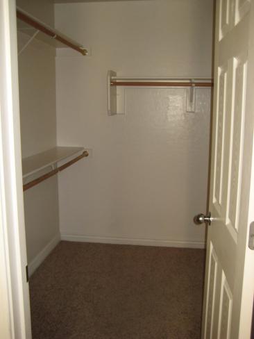 2477 W Wrangler Way Closet 2477 W Wrangler Way Closet