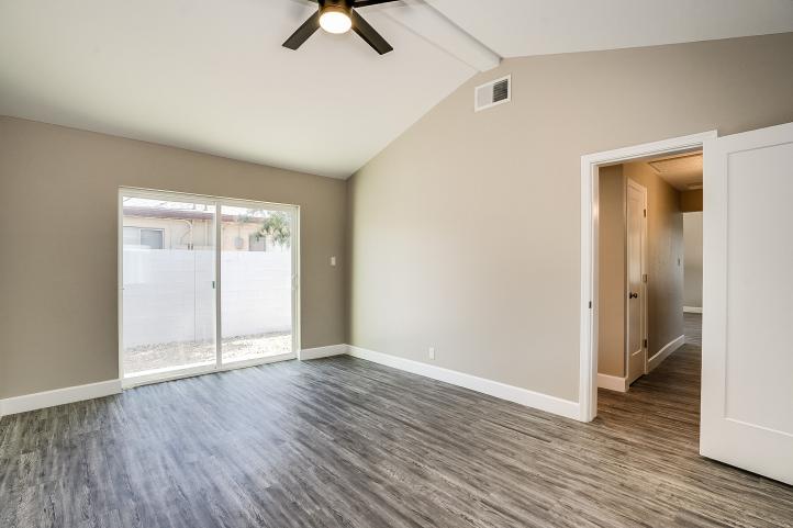 211 S Doran Doran-34_07242024