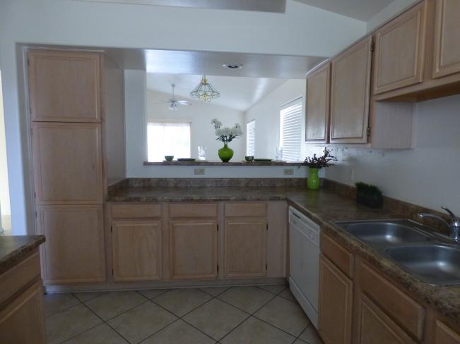 7840 W Montebello AVE 2015-10-12 16_10142015