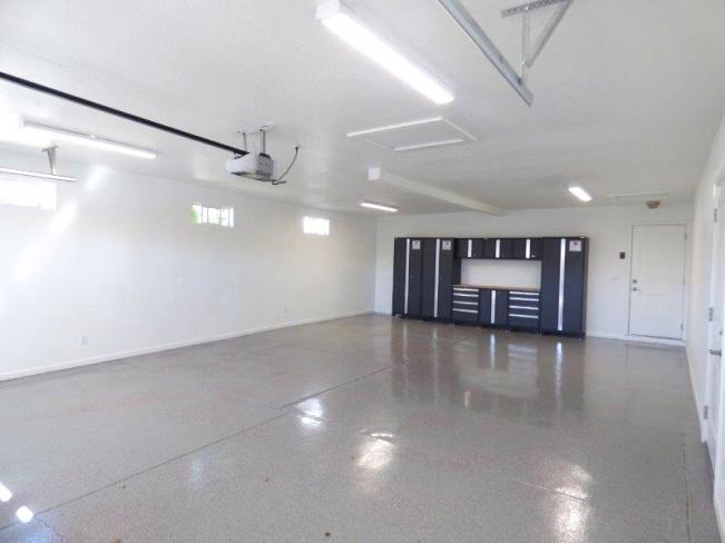 4440 E Mitchell DR Gar1_04032019