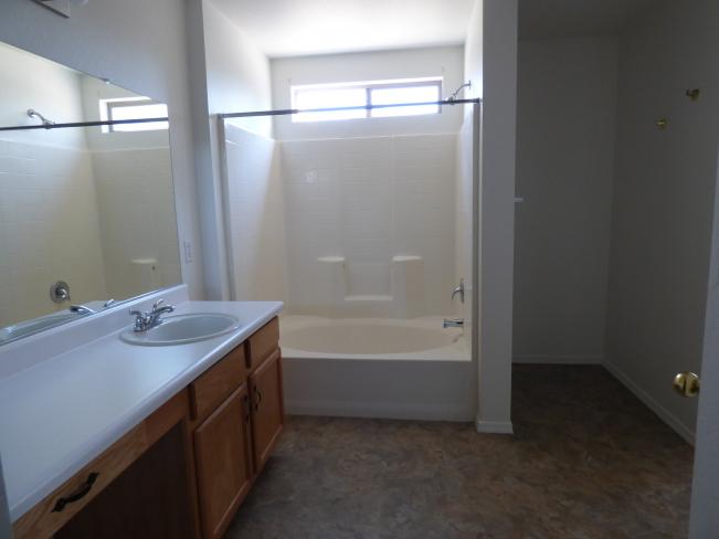 10535 W Whyman AVE P1020985_05242016
