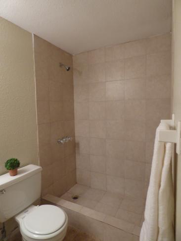 3612 N 72ND LN P1080906_05132019 3612 N 72ND LN P1080906_05132019
