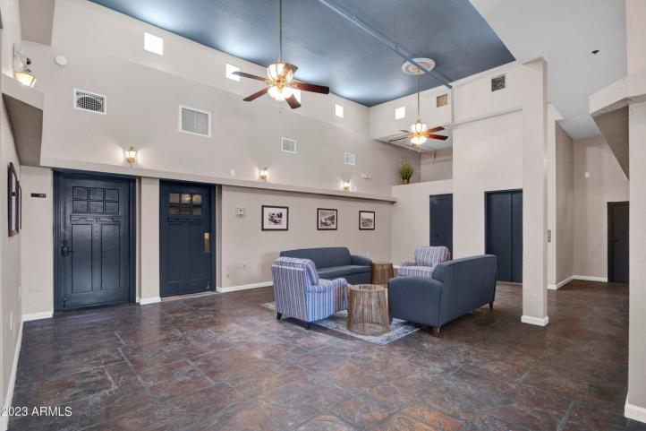 5753 W Glendale AVE 24_09112023